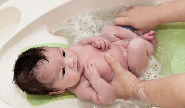 baño del bebé - Enfermera Pediatrica ®